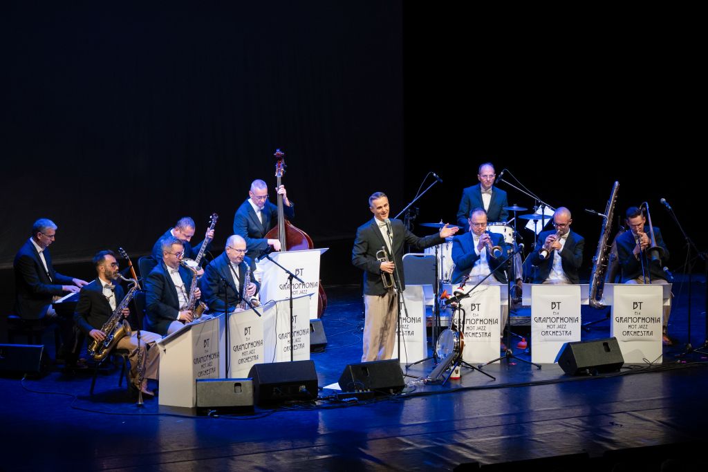 GordonEszter_HotJazzB_40 ev_PRINT-02219