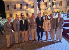 Kozma Orsi, Gémesi György polgármester, Mátrai Zoltán és a Hot Jazz Band - Gödöllő 2025.07.17.